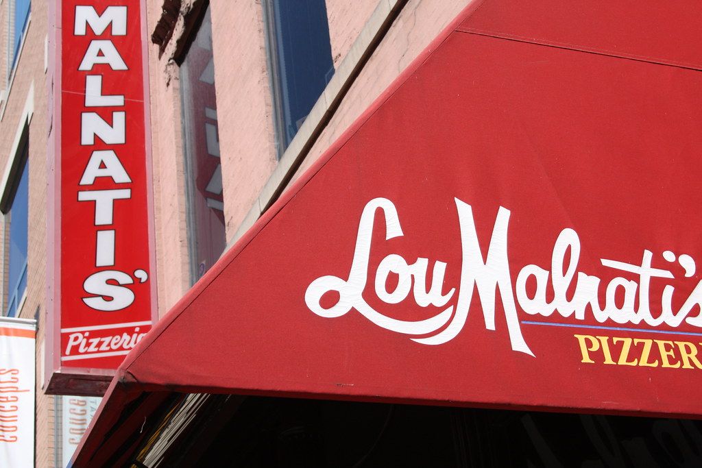 Lou Malnati’s Chicago Deep Dish Review